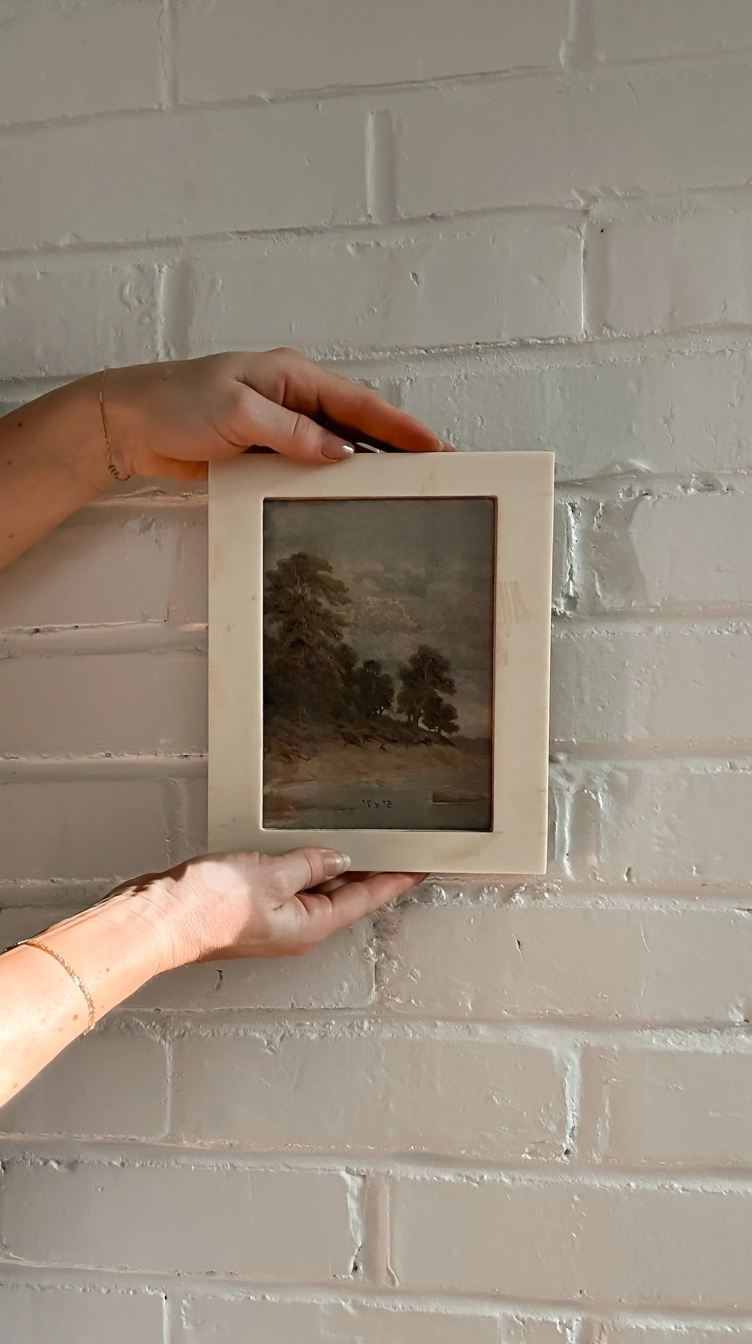 WHITE RESIN PHOTO FRAME (5X7) | Cooper at Home