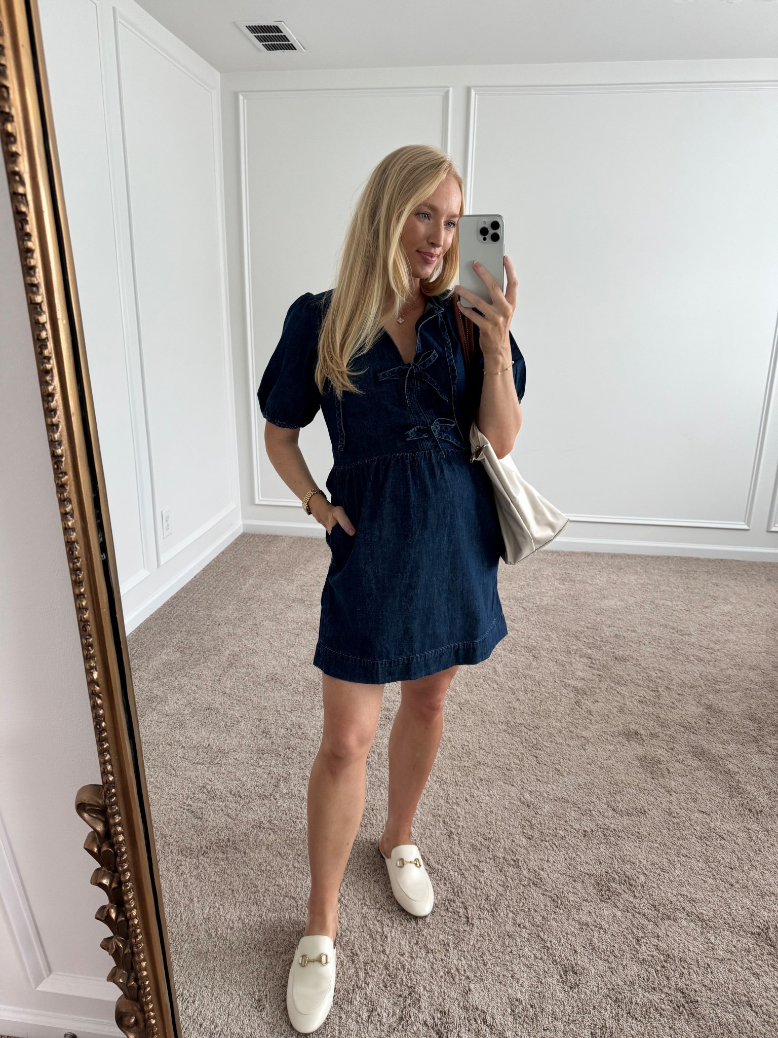 Comfy and cute work outfit idea for teachers heading back to school! It’s relatively bump friendly I’m wearing a small/4 petite for a shorter length

Teacher outfit // denim dress // bow details // business casual work outfit // bump style

#LTKFindsUnder100 #LTKWorkwear #LTKSeasonal