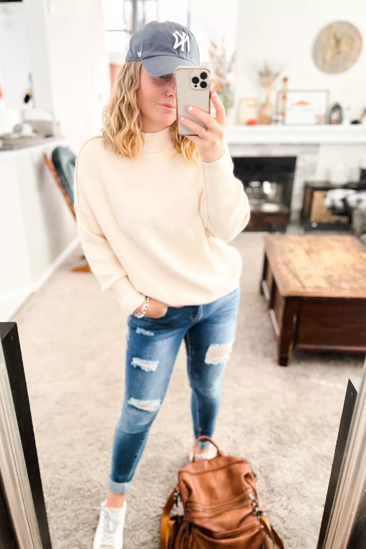 Fall Outfit with Jeans  Trendy mom outfits, Jeans outfit fall, Mom outfits  fall