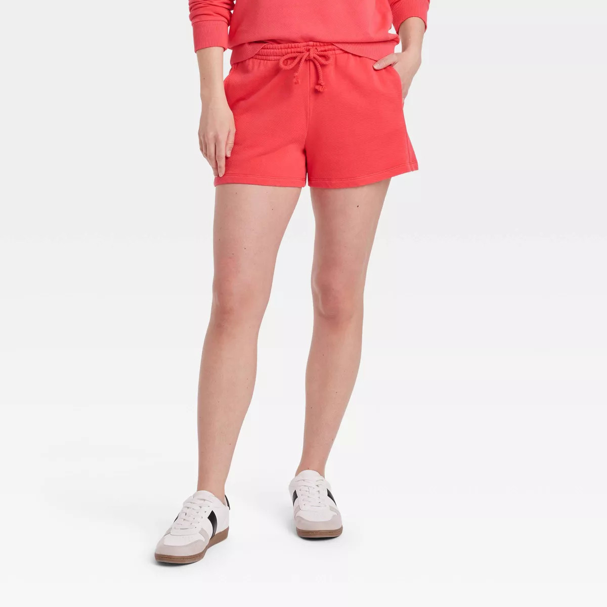 Women's Leisure Studio Mid-Rise Pull-On Shorts - Universal Thread™ | Target