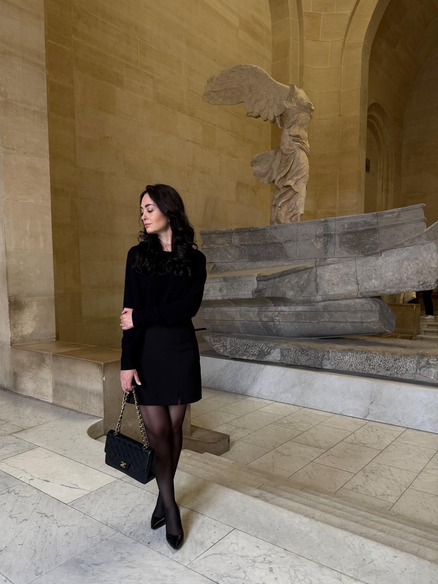 Sweater: Everlane
Skirt: & Other Stories
Heels: Via Spiga
Bag: Chanel
Earrings: Mango

#LTKtravel