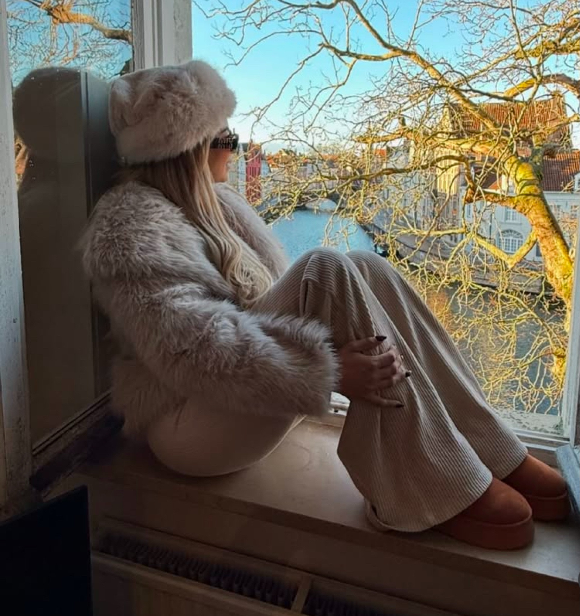 Beige sweat pants set 
Ugg Tazz slippers
Beige fur hat 
Beige fur jacket 

#LTKStyleTip #LTKPetite #LTKMostLoved