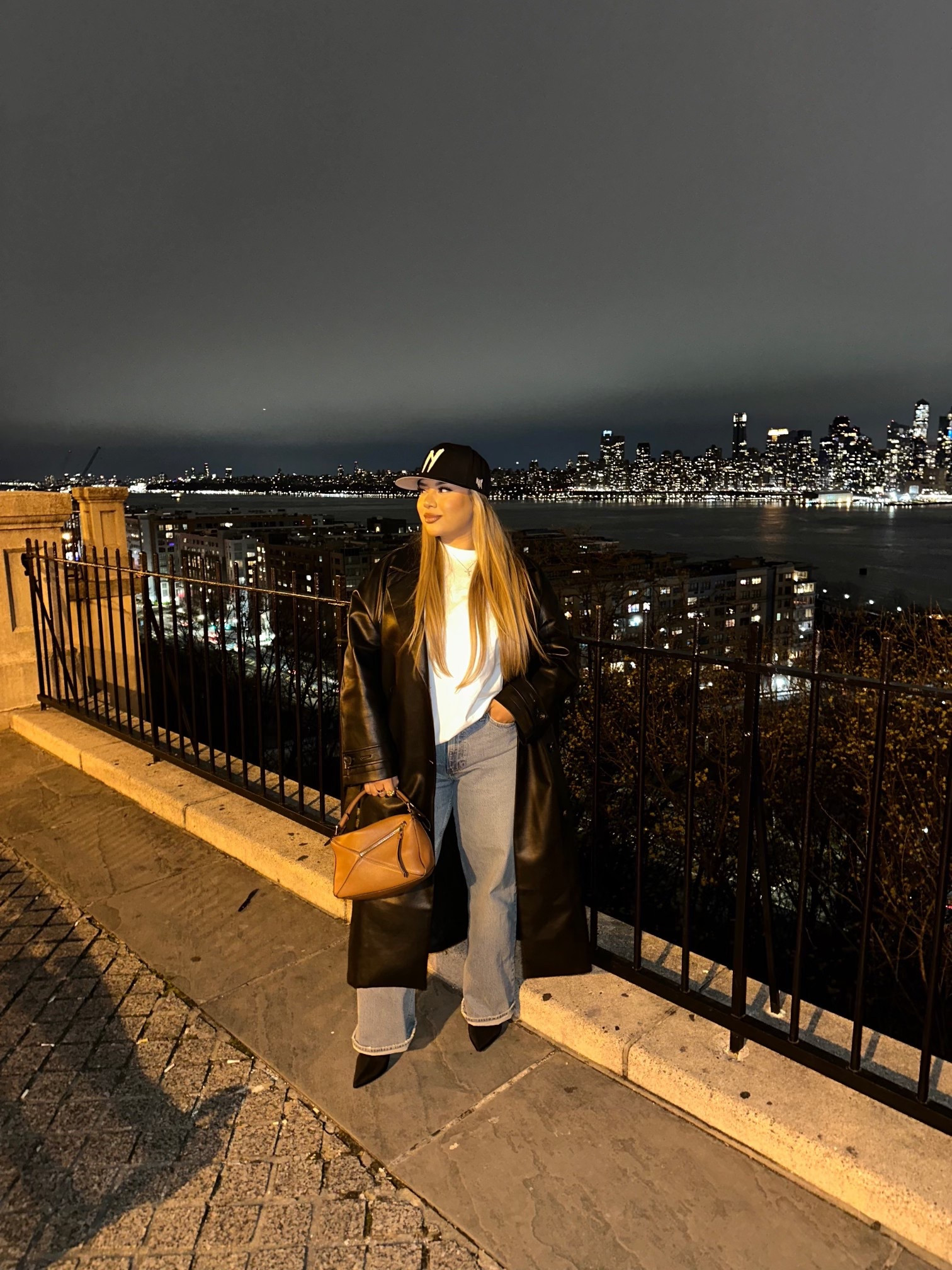 City Date Night Outfit🖤

Jeans: Curve 10 
T-shirt: M 


#LTKSeasonal #LTKStyleTip #LTKMidsize