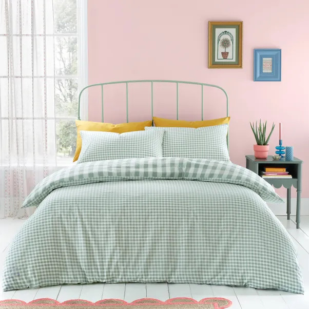 Catherine Lansfield Seersucker Gingham Check Duvet Cover & Pillowcase Set | Dunelm (migrated)