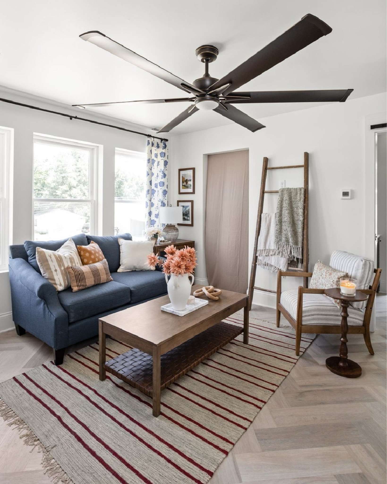 We live for pattern mixing!

#LTKhome