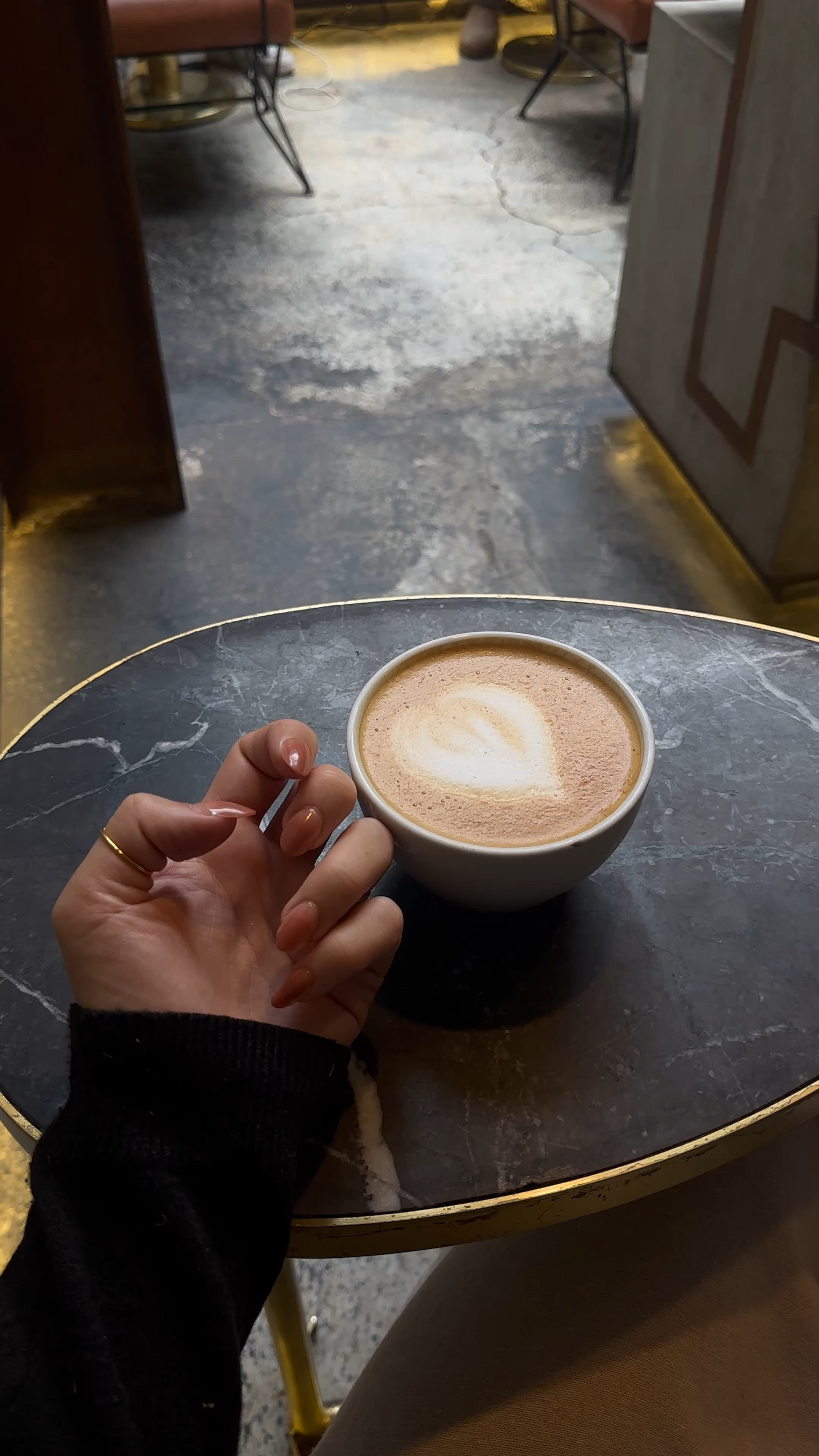 best glue on nails 

#LTKbeauty