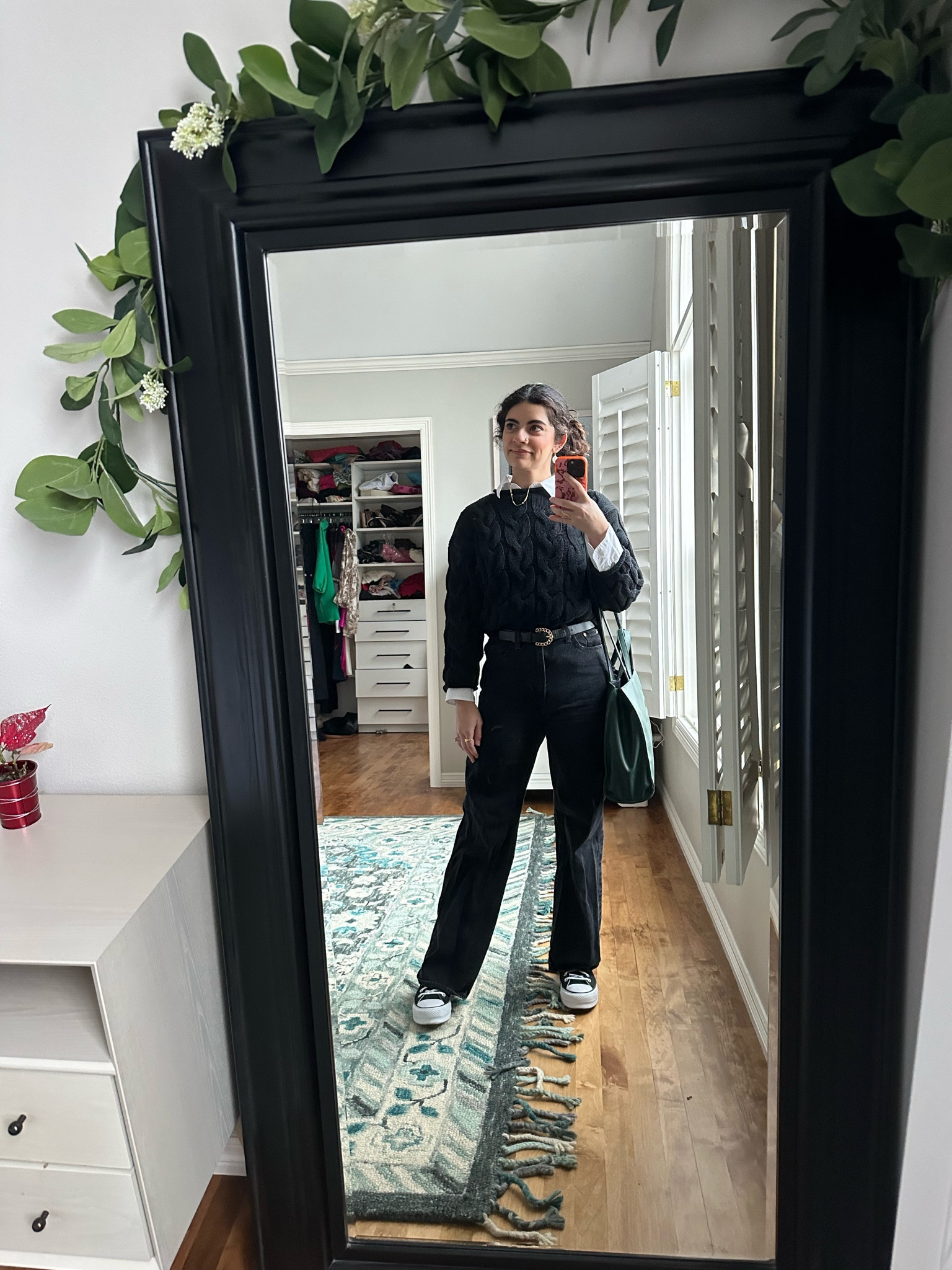 Sweater/belt don’t have links but added similar ones. Go for an oversized black sweater. Pair with my favorite work jeans! 

#LTKworkwear #LTKSpringSale #LTKMostLoved