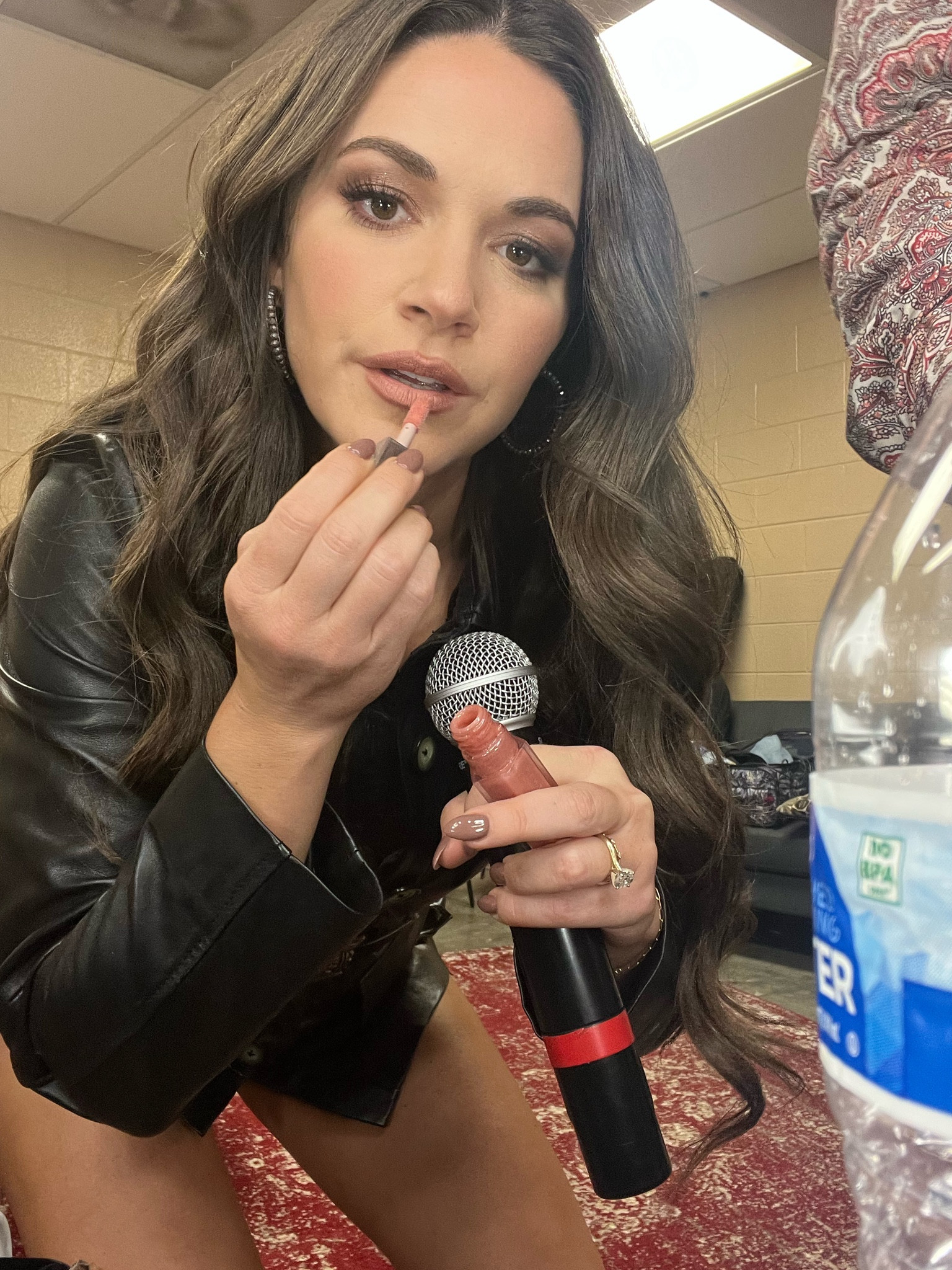 The only lipgloss you need. 

#LTKbeauty #LTKGiftGuide #LTKstyletip