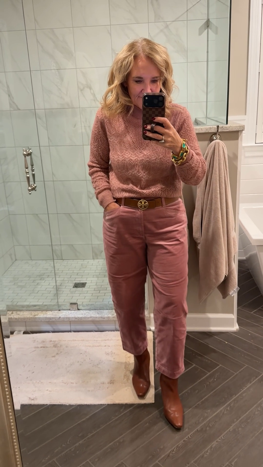 Out to see Wicked tonight. Had to go with Glinda pink! 
Sweater size medium 
Velvet barrel pages 29 petite they’re def cropped 
Boots size up 1/2 


#LTKSaleAlert #LTKootd #LTKOver40