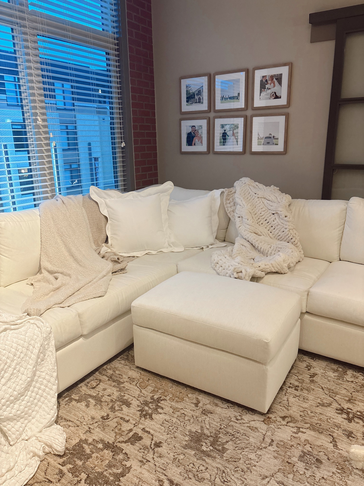 The coziest living room set up 



#LTKootd #LTKdayinmylife #LTKHome