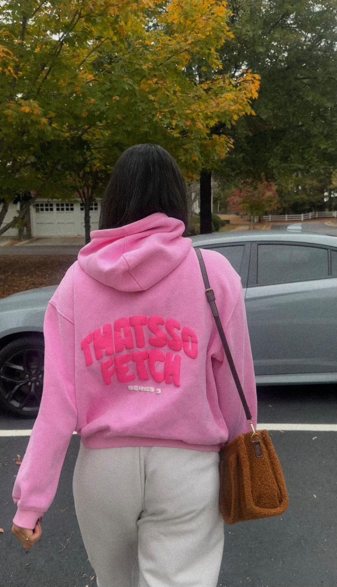 THATS SO FETCH BUBBLEGUM PINK HOODIE 💗 