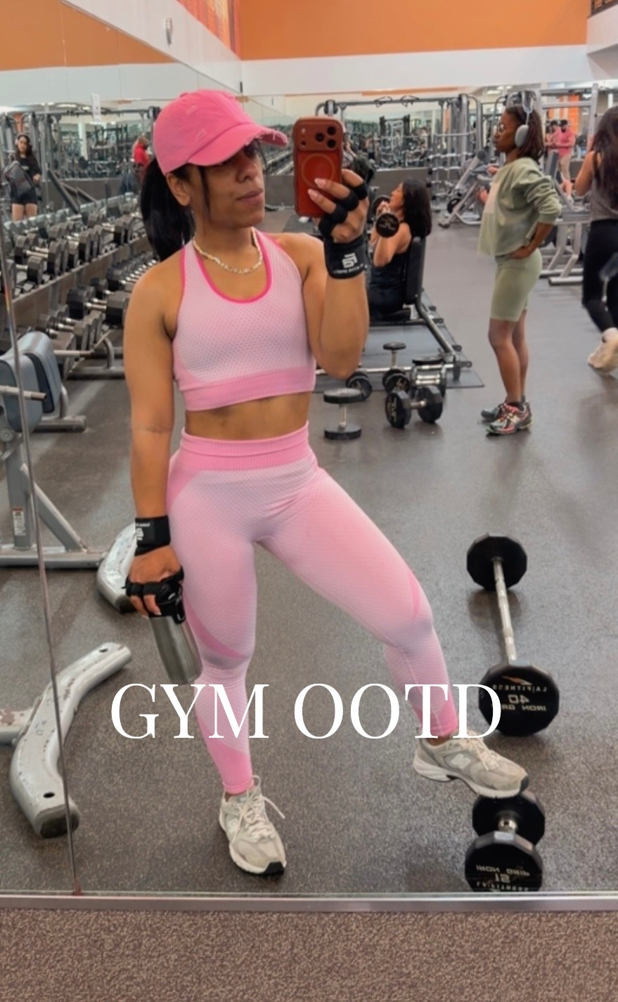 Gym OOTD

#LTKPetite #LTKActive #LTKfitnessgoals