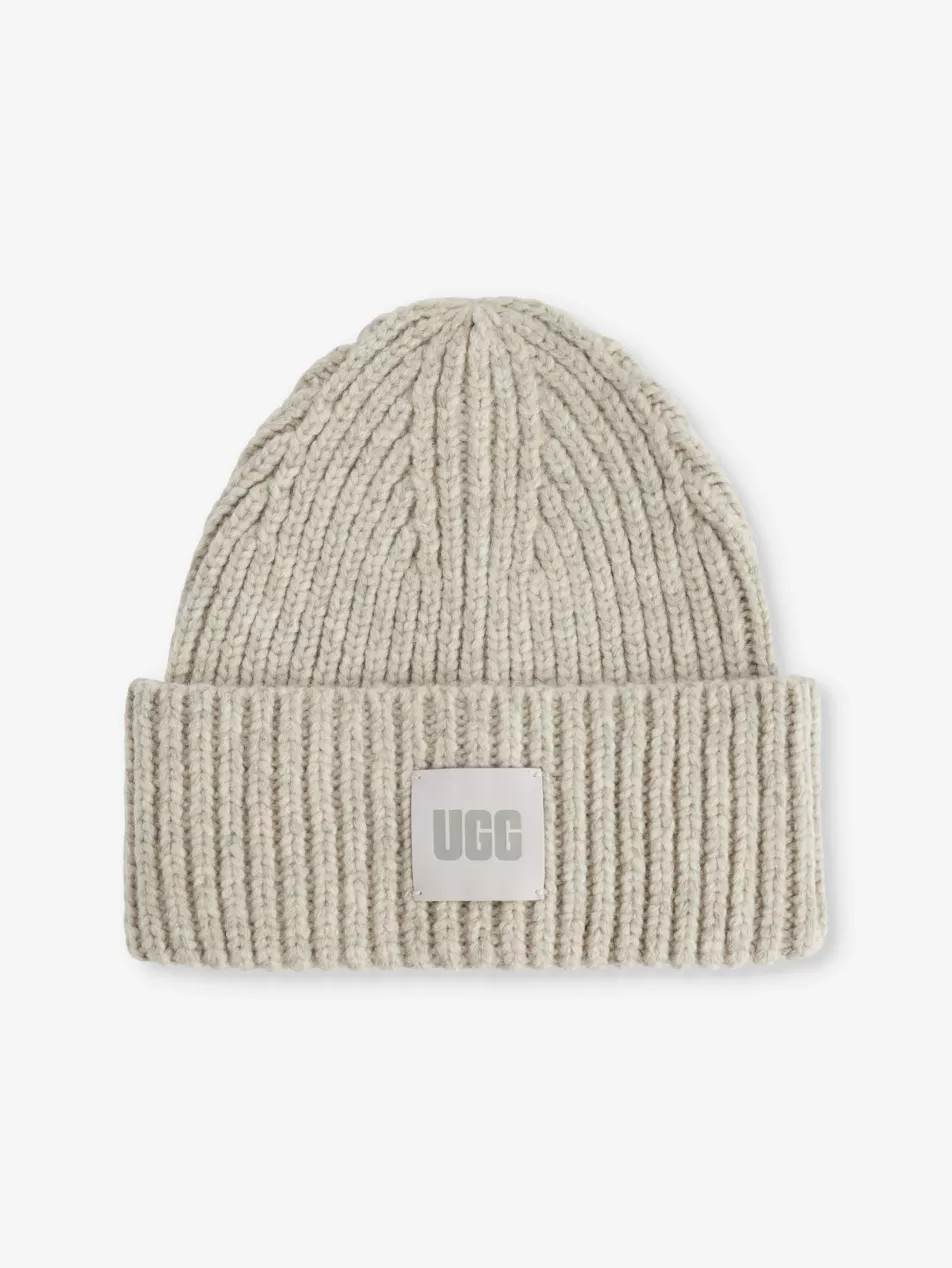 Logo-patch chunky-rib stretch-knit beanie hat | Selfridges