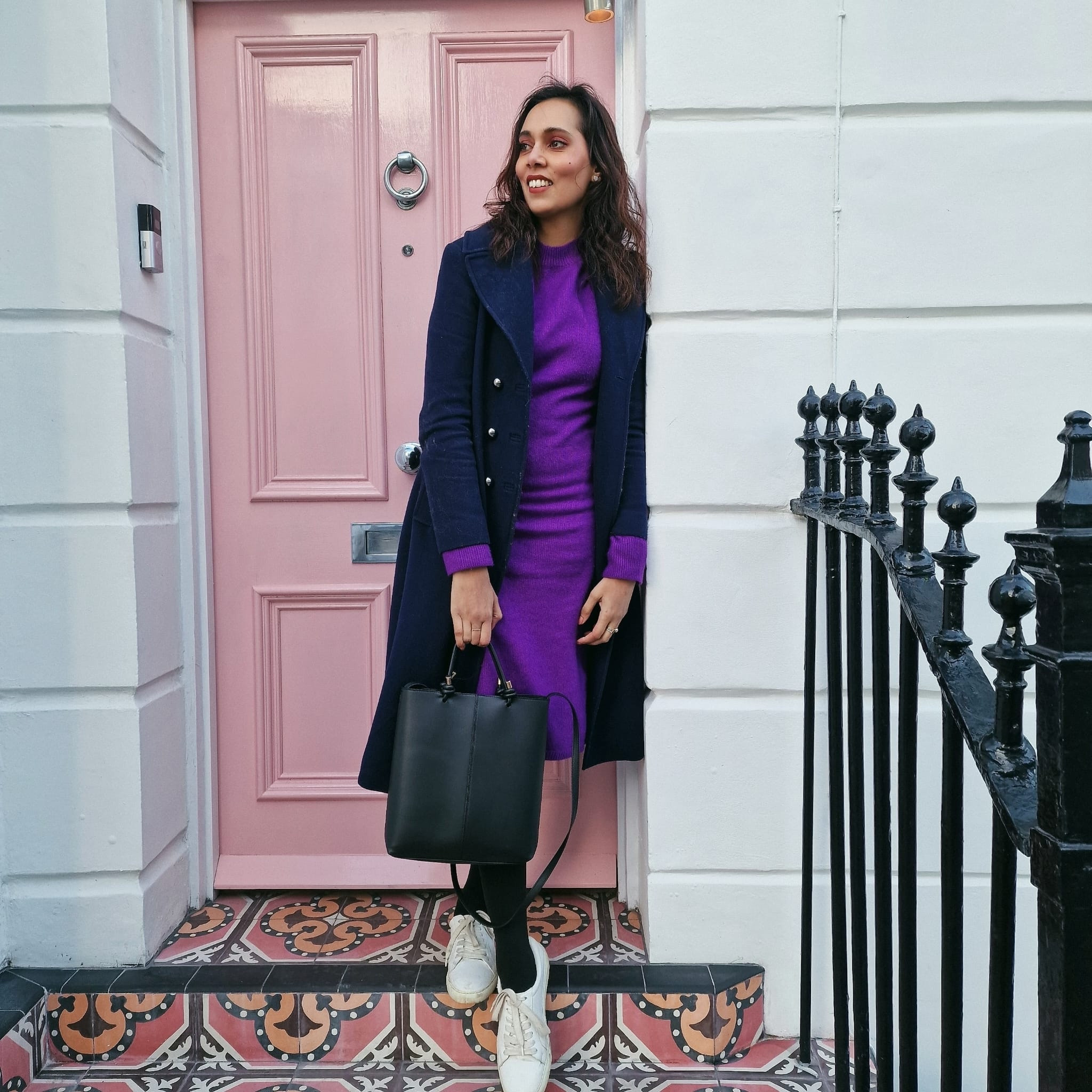 Pink doors, happy hearts, and a sprinkle of la vie en rose magic



#LTKsalealert #LTKstyletip #LTKeurope