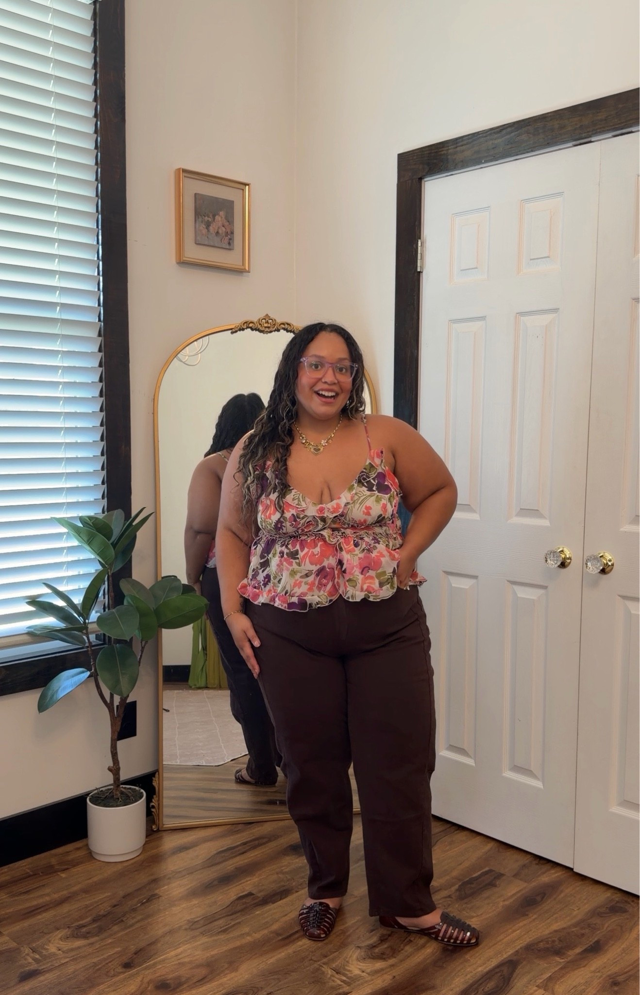 @Walmart new brand scenario has quickly become my favorite with these brown barrel jeans! I’m wearing the 18 #walmartpartner #walmartstyle @walmartstyle

#LTKSaleAlert #LTKPlusSize #LTKPetite