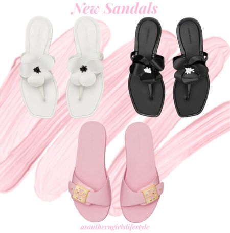 Darling New Tory Burch Sandals

💗White Black Flower Jelly Sandal
💗Black White Flower Jelly Sandal
💗Pink Buckle Slide 

Spring. Summer. Shoes. Swim  

#LTKshoecrush #LTKSeasonal #LTKstyletip