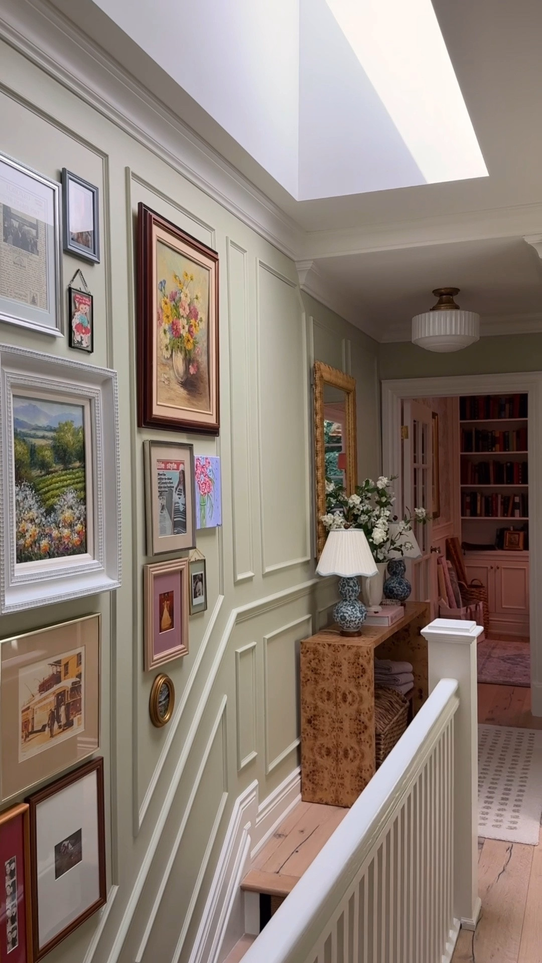 Hallway decor / diy / home decor / antique / home decoration / room transformation 

Sizing: XL in dress / L in top

#LTKhome #LTKstyletip #LTKmidsize
