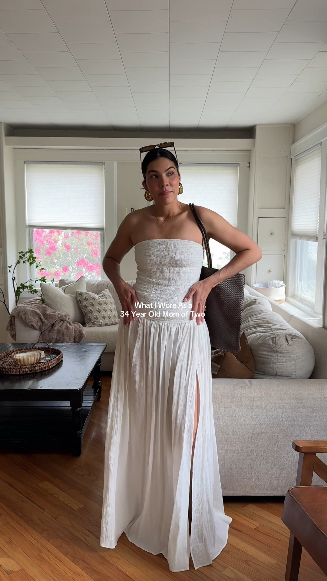 The white flowy dress of my dreams😌🤍
#meshki