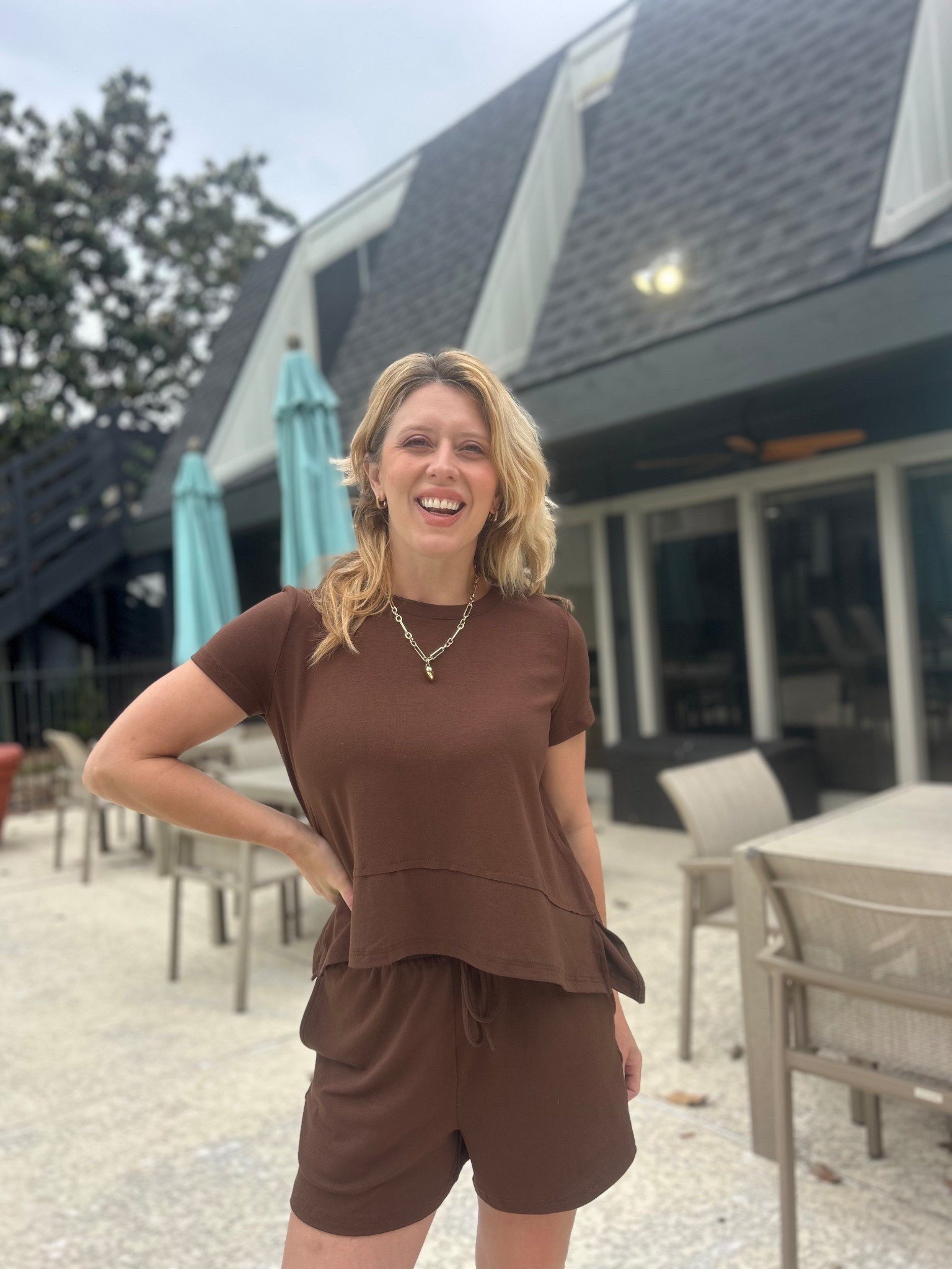 Easy set from Amazon and I’m loving this hemline on the top! Gives it a pretty ethereal feel to an other’s basic. Shorts have pockets (necessity) and the material is soft and lightweight without being see through. 10/10! 



#LTKSaleAlert #LTKOver40 #LTKootd