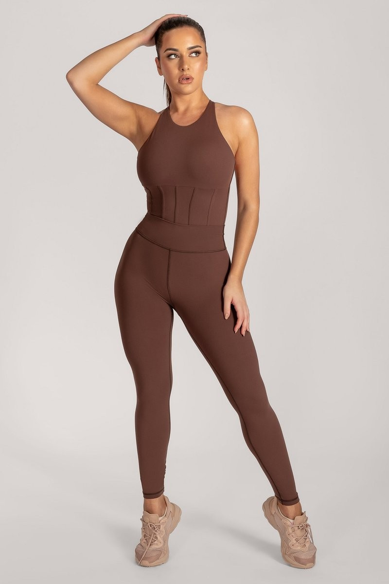 Venus V-Back Leggings - Chocolate | MESHKI US