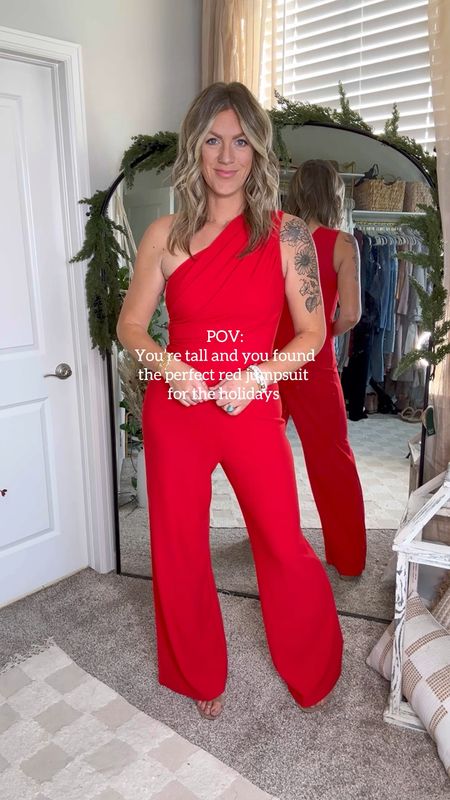 Holiday party outfit

Red jumpsuit- medium tall
Coat - 8 tall, fits very oversized, could’ve sized down more, comes in tall, curve, reg & petite 

#LTKparties #LTKHoliday #LTKsalealert
