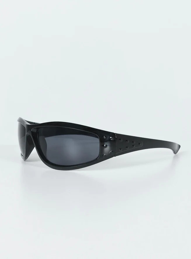 Mora Sunglasses Black | Princess Polly AU