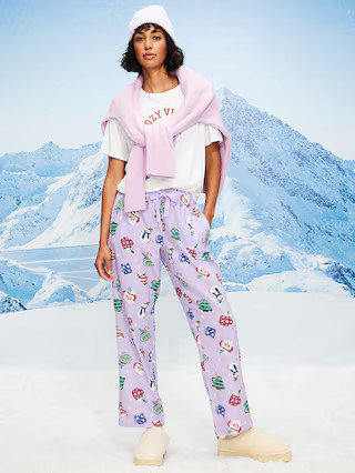 Mid-Rise Printed Flannel Pajama Pants for Women | Old Navy (US)