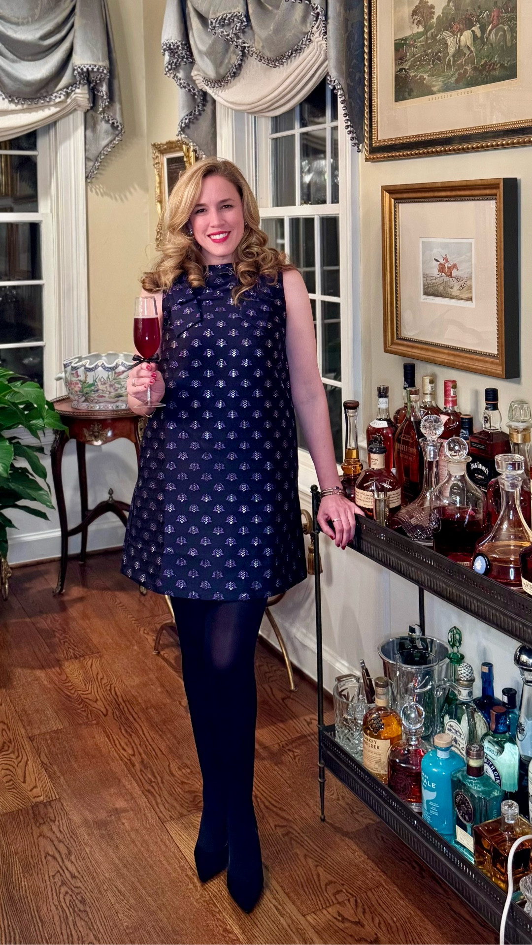 Draper James swoon worthy dress 💜 

#LTKootd #LTKSeasonal