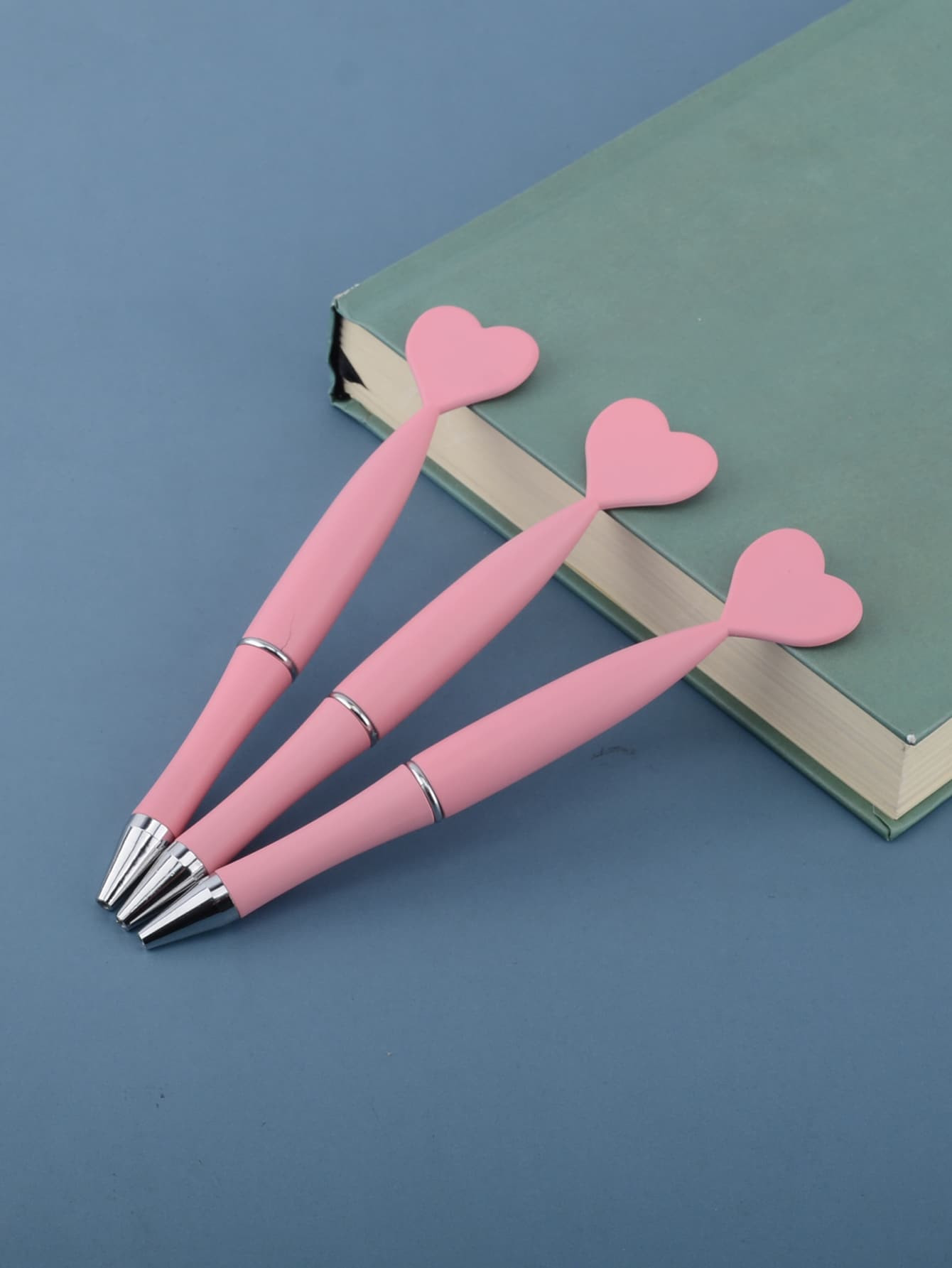 1pc Heart Design Ballpoint Pen | SHEIN