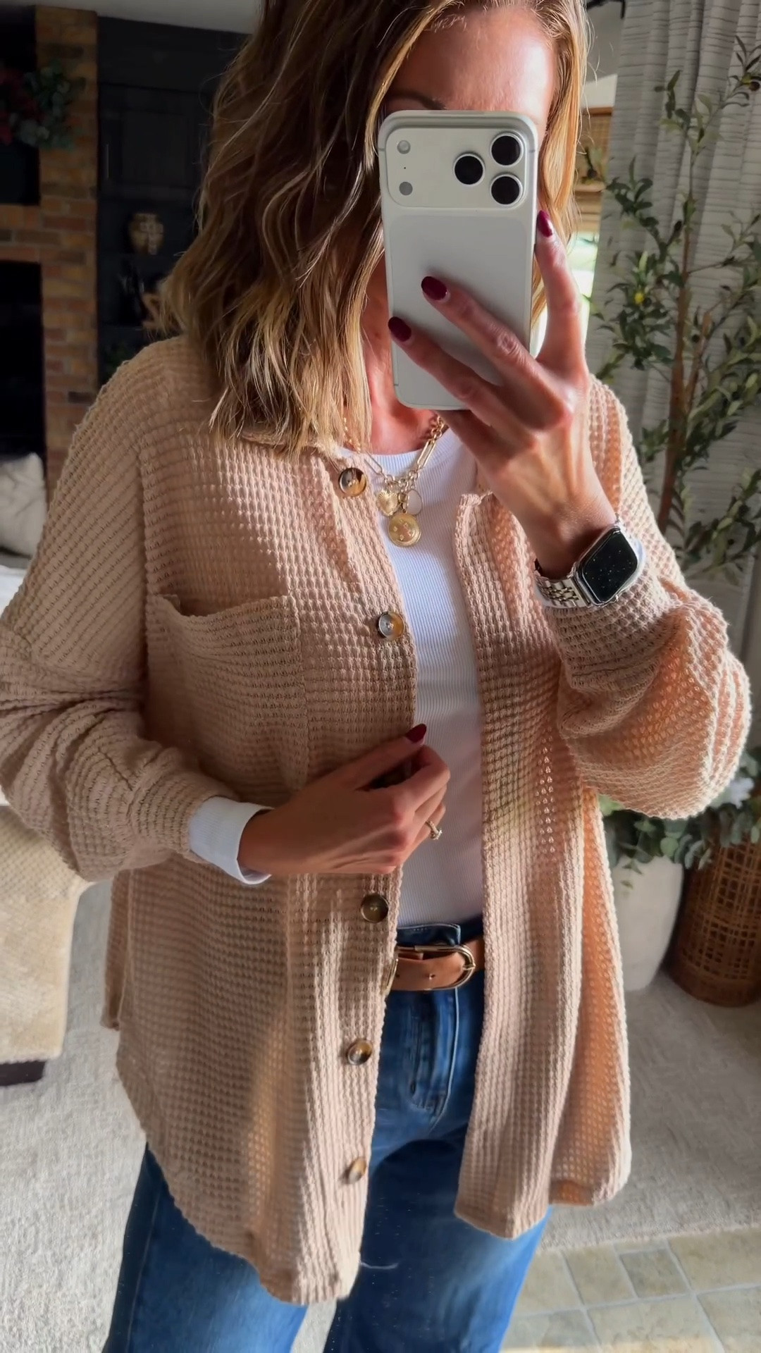 Amazon Fall fashion. 
Lightweight waffle button down / small
Jeans/ 6

#LTKOver40 #LTKSeasonal