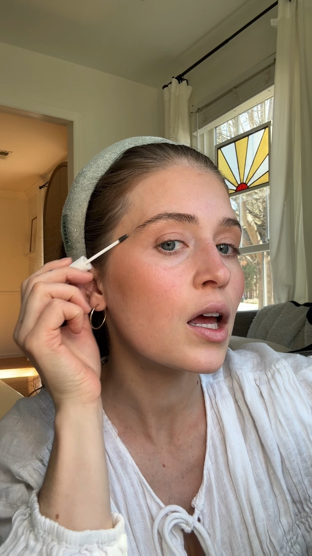 Every day makeup using only clean and ewg verified products, but adding a little extra glam  