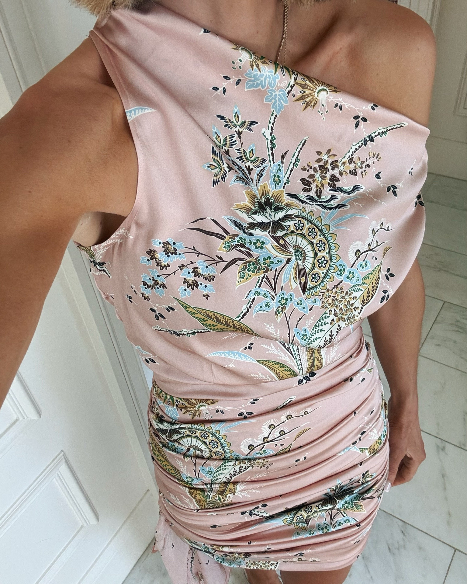 Love this dress. It's so flattering. Perfect for a fall wedding or shower. I'm wearing size 2.

#LTKdresses

#LTKWedding