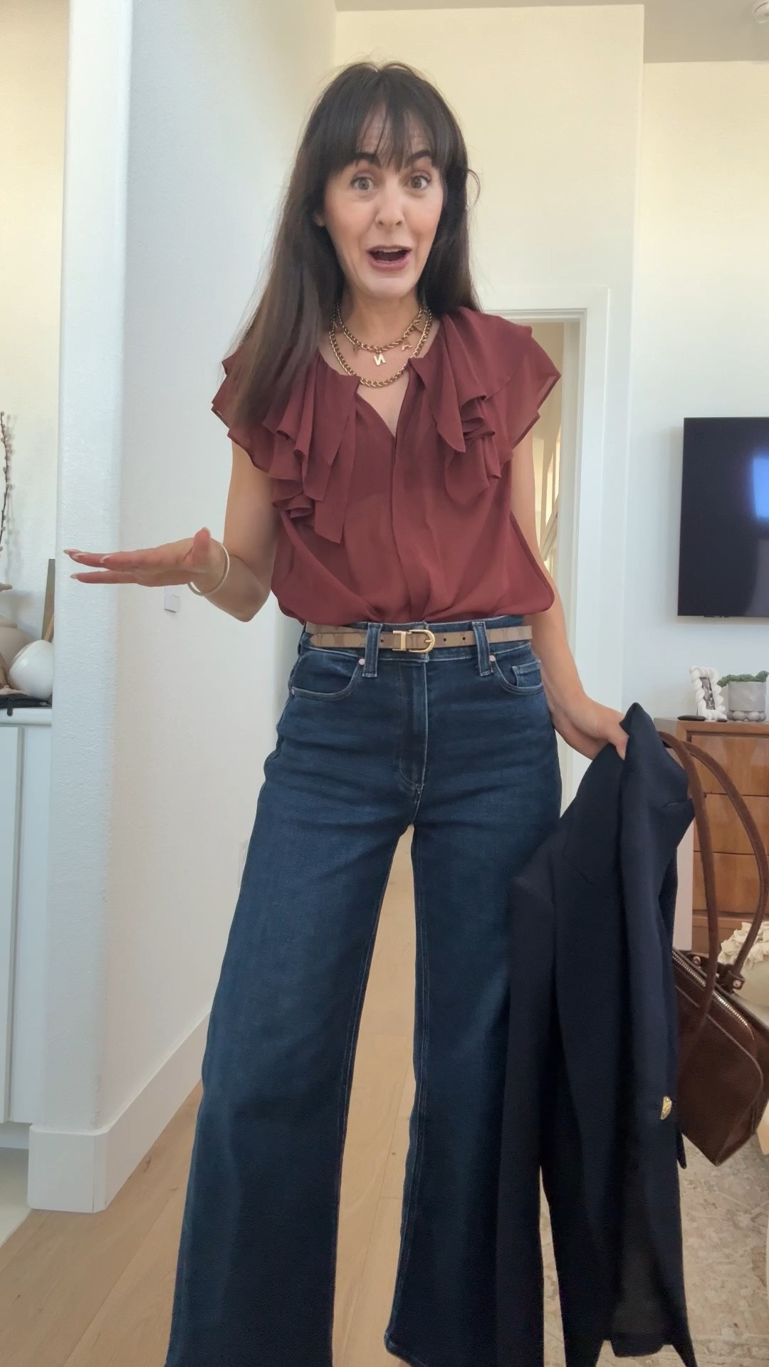 Holy chic haute mama OOTD

A pretty top that is the outfit and jeans that go with it that work with sandals now and boots later.

Save on both with my promo code CLOSETCHOREO15