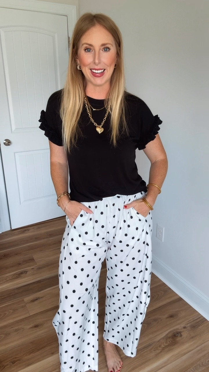Today’s ootd! Amazon fashion, polka dot pants

#LTKootd
