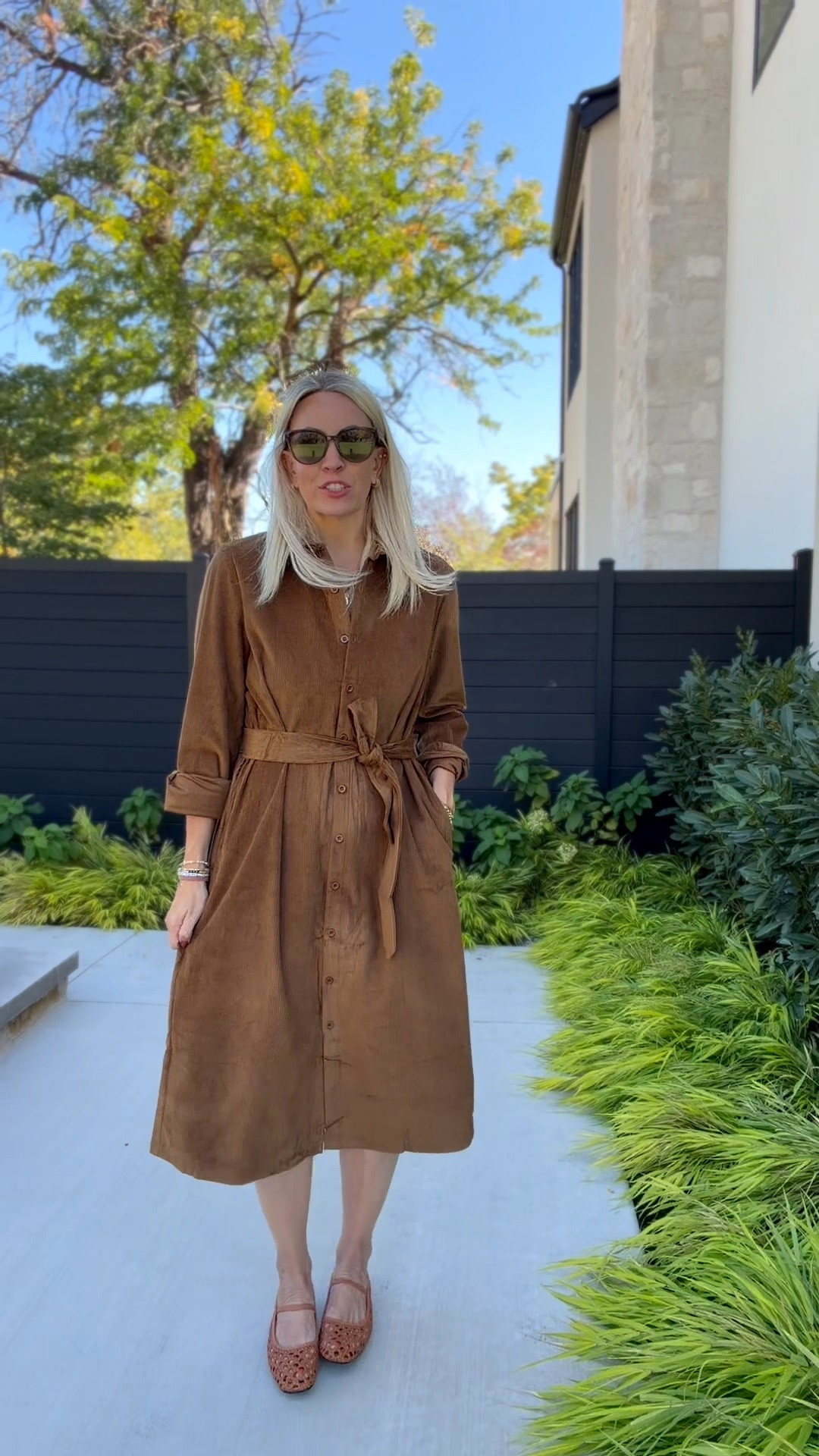 This dress is so cute for fall!

#LTKootd #LTKgrwm #LTKmomlife