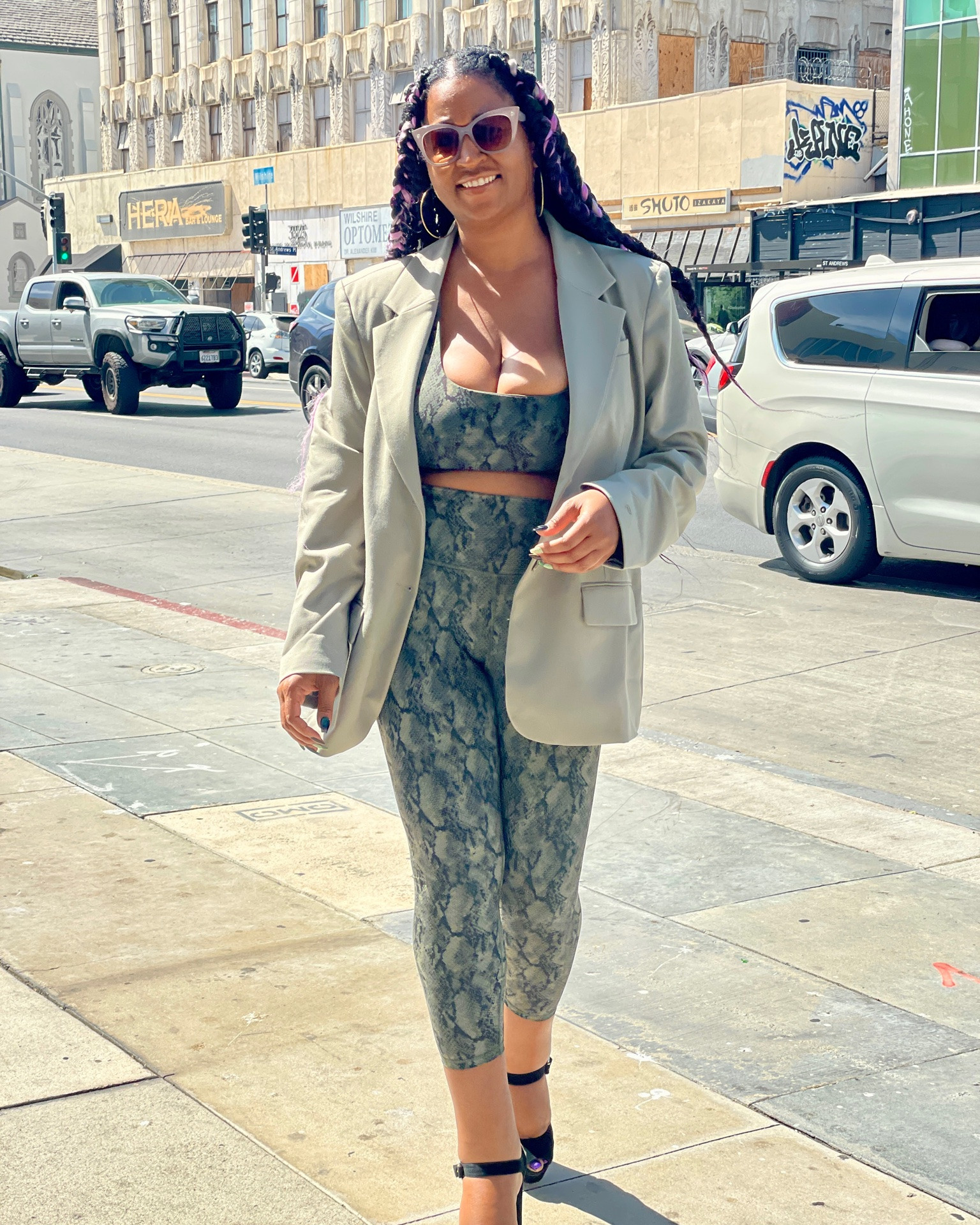 This @Fabletics  x #kekepalmer fit did what it was supposed to do… gave MOTHER bouncing back! 🔥🔥

Taking care of business, raising my baby, building my brand & looking good while doing it. 💅🏾💜

Baby I’m Outside! 

#FableticsPartner #KekePalmerxFabletics #fableticssummer #Mompreneur

#LTKOver40 #LTKmomlife #LTKActive