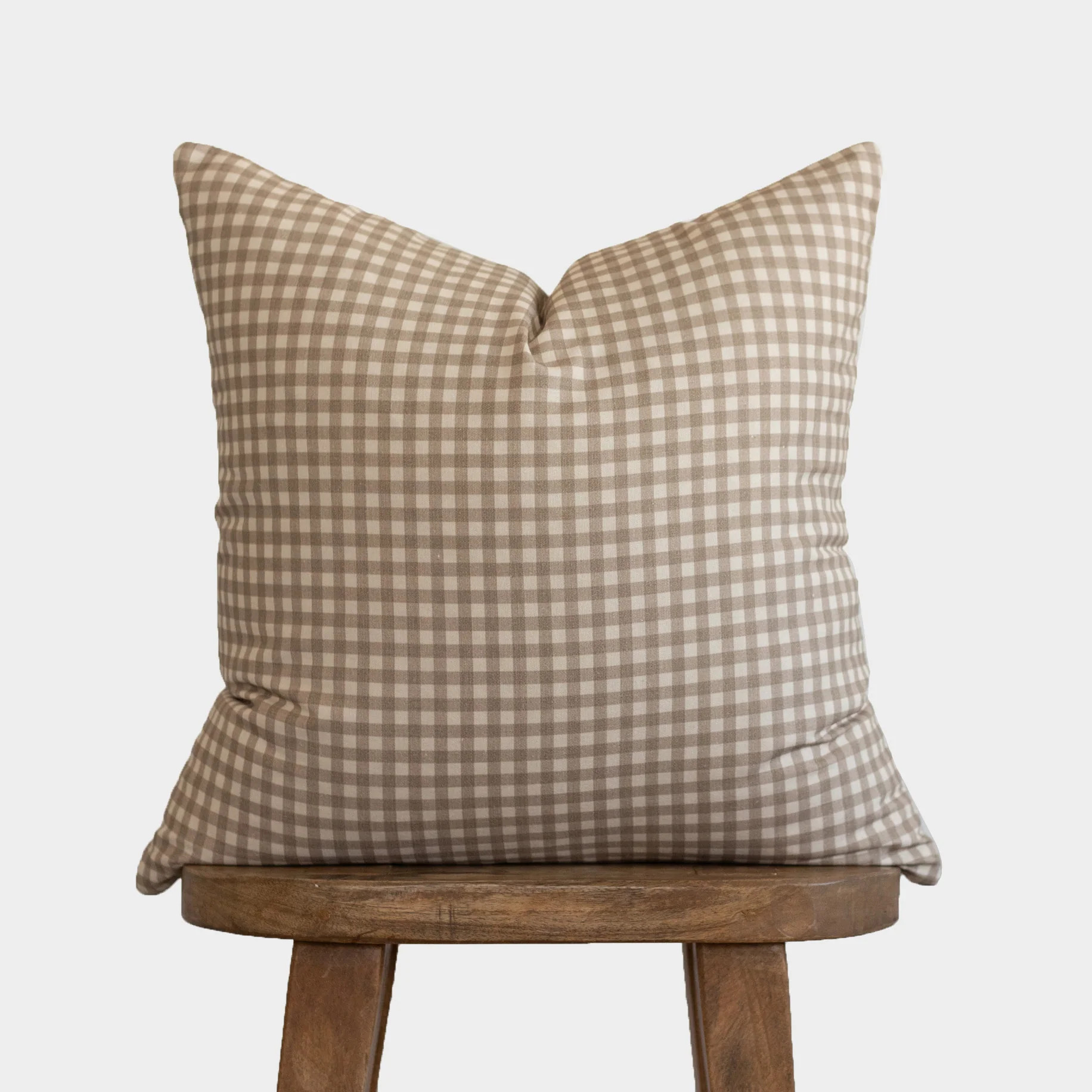 Tan Gingham - Pillow Cover Single - 18" | 20" | 22" | 24" | 26" | Woven Nook