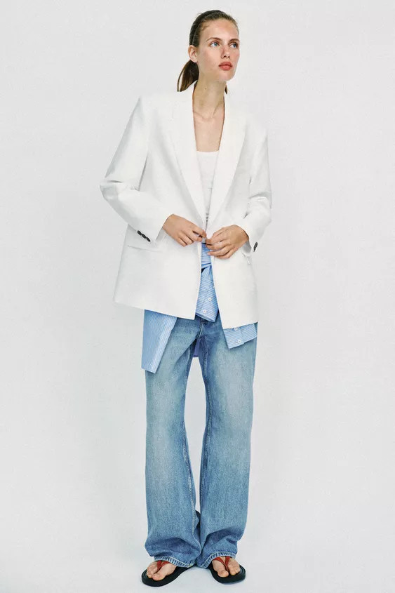 OVERSIZE DOUBLE-BREASTED BLAZER WITH SHOULDER PADS | Zara UK