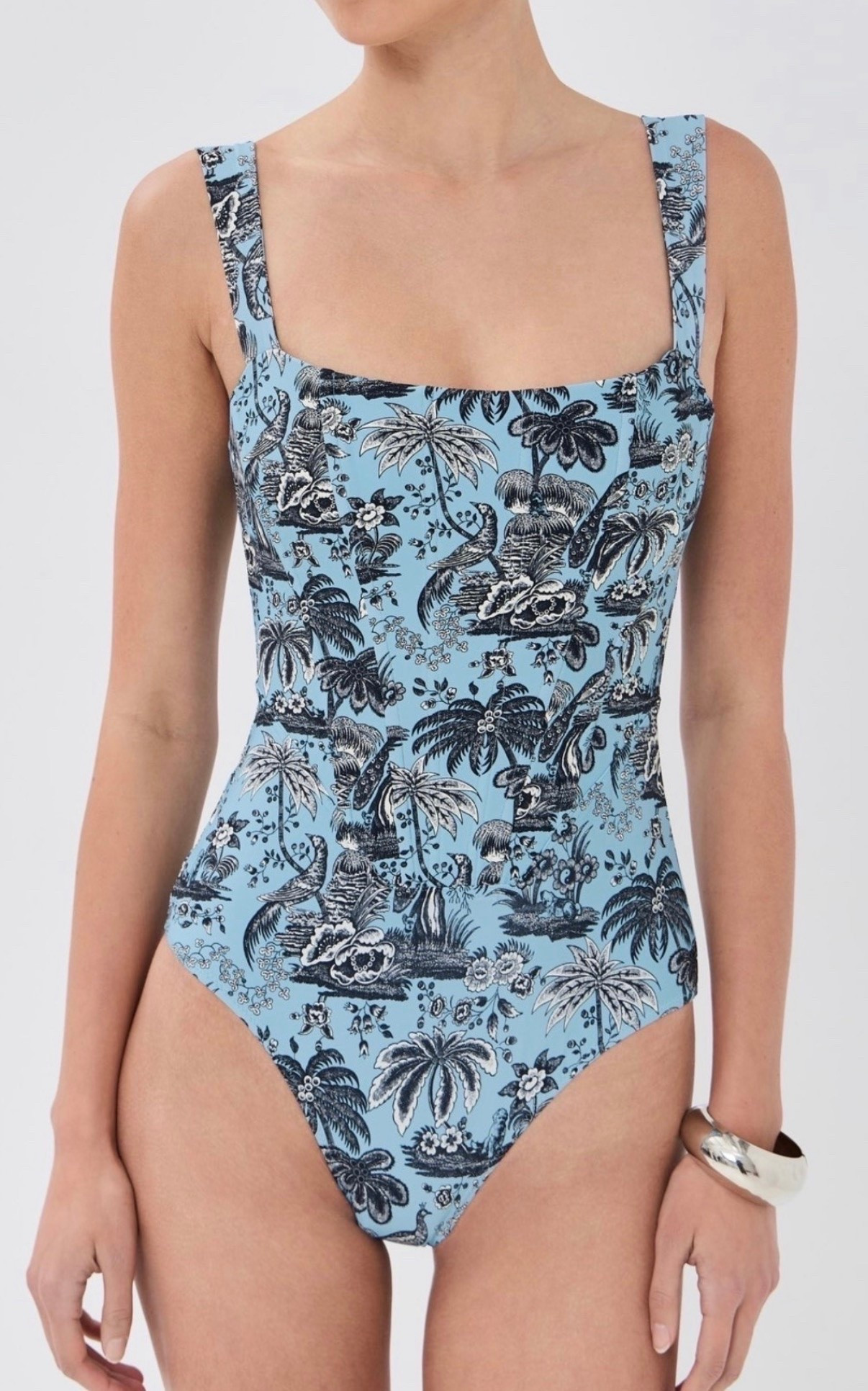 Cute one piece swimsuits
Swim
Swimwear

#LTKSwim