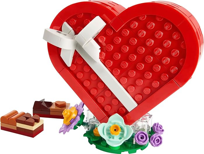 LEGO Creator Celebration Series: Valentine's Day Box (40759) | Amazon (US)
