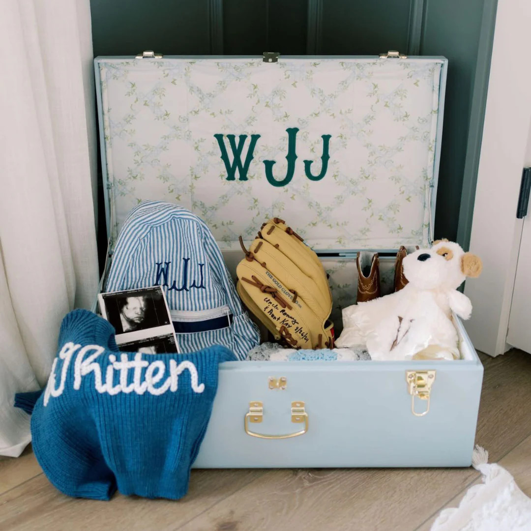 Grand Classic Trunk | Petite Keep, LLC