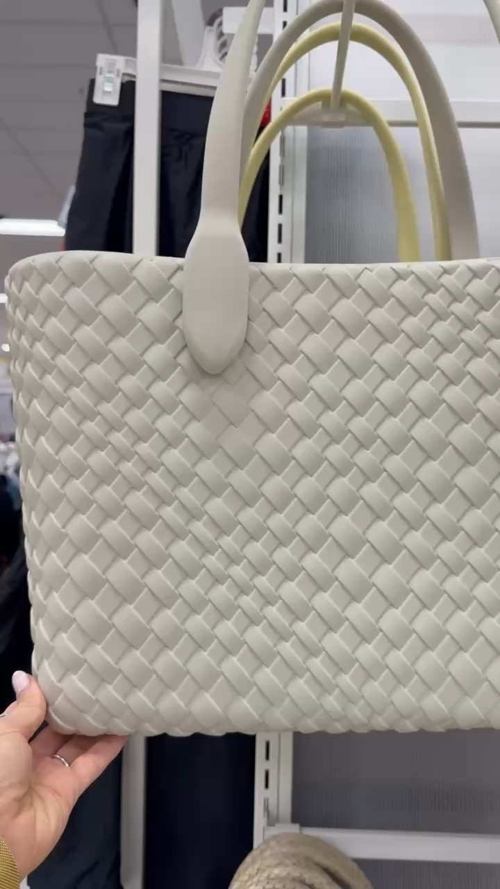 This tote bag is perfect for the beach, poolside, or days on the go. From @Target fits all my essentials. So pretty and affordable! 

Beach bag affordable tote bags woven Target finds beach travel finds target must haves everyday use mom life poolside needs busy mom life Target finds everyday wear Target bags VintagePickin 

#LTKdayinmylife #LTKOver40 #LTKTravel