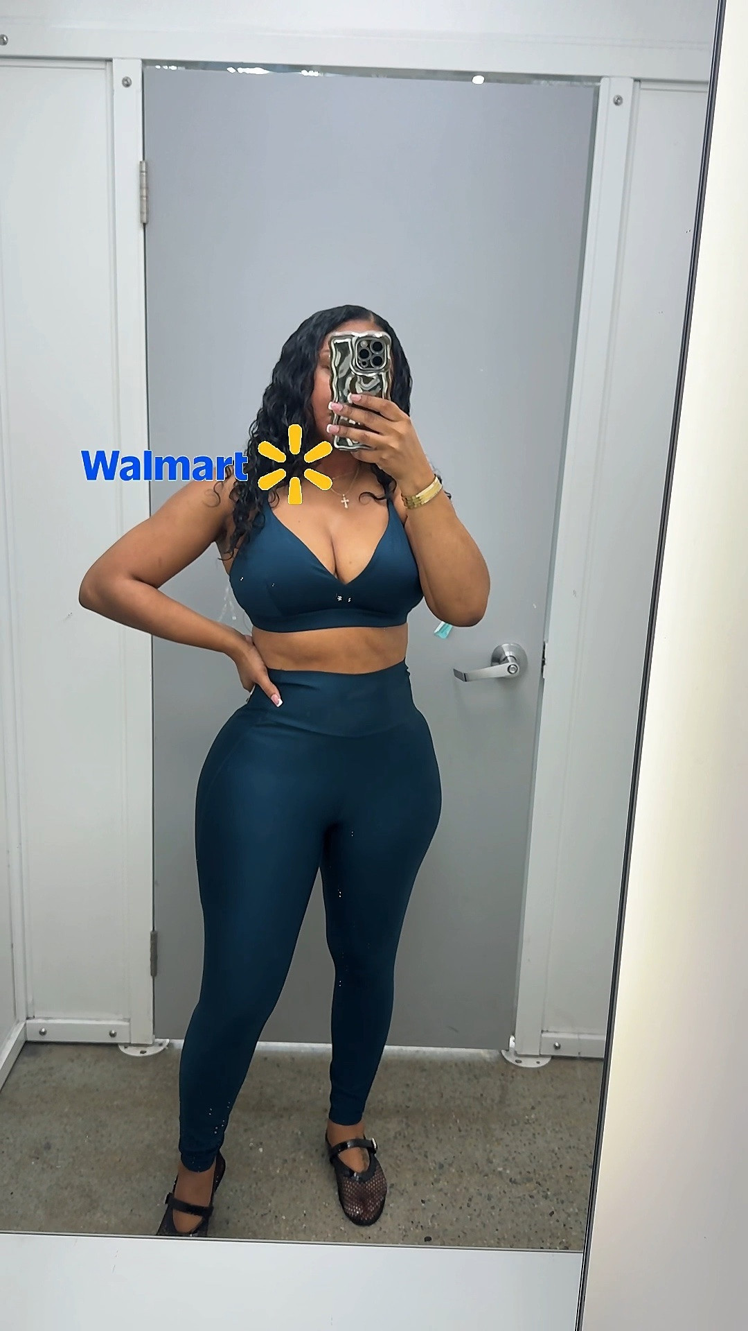 Obsessed with this new AVIA activewear set from Walmart! 


Size Reference 
5”3 162lb hips 44 
I’m wearing a medium bottom and medium top 


The high-waisted leggings are so flattering, and I’m loving the V-cut sports bra for a sleek, supportive fit. 

The fabric is buttery soft with the perfect amount of stretch, making it great for workouts, errands, or everyday wear.

The best part? It comes in multiple colors and styles, so you can mix and match your favorites. Such a cute set at an affordable price!

travel outfits 
LTKActive LTKFitness WalmartFashion WalmartFinds Activewear GymStyle WorkoutOutfit Athleisure AffordableFashion AVIA FitnessStyle EverydayStyle

#LTKActive #LTKSaleAlert #LTKootd