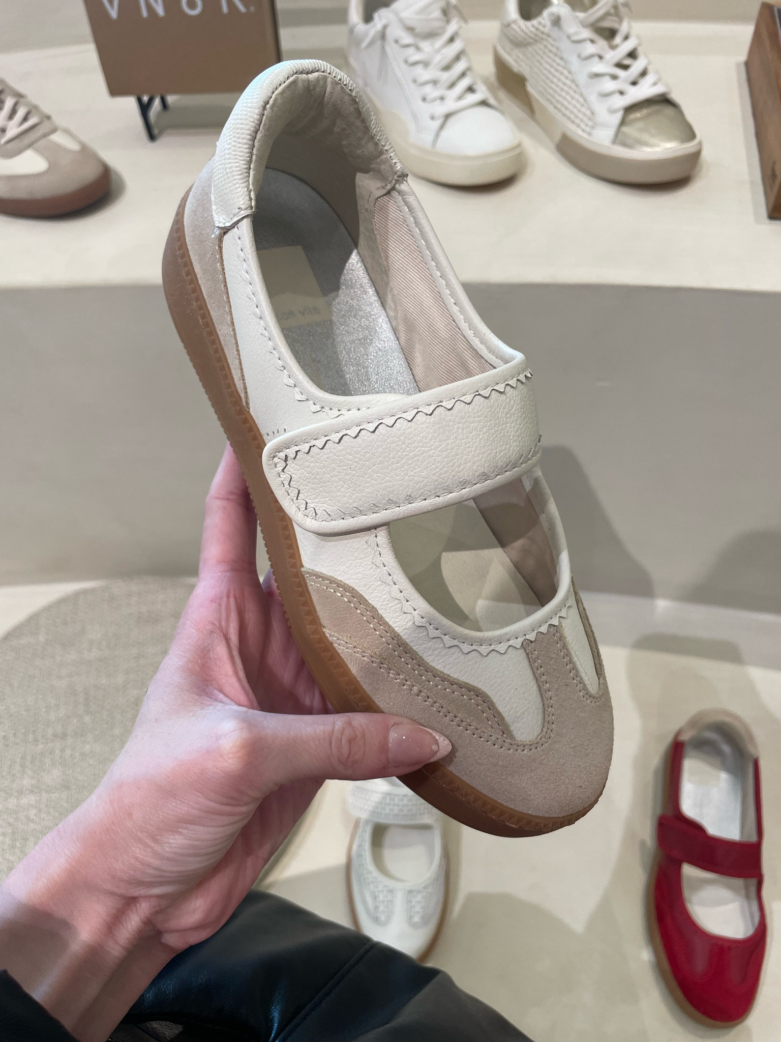 Would be so cute for teacher or mom!

#LTKootd