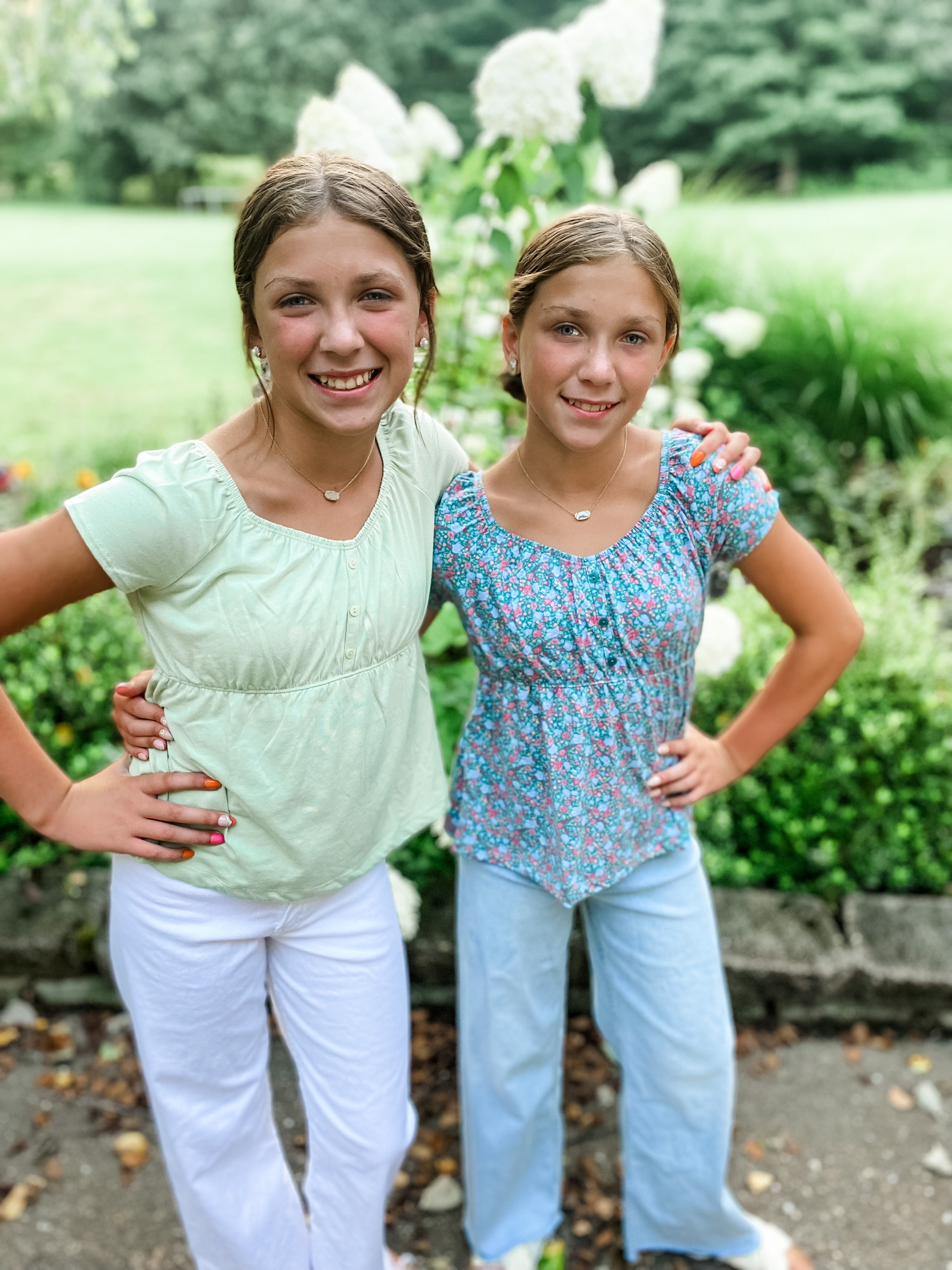 Back to school Fits 
Tops: sized ⬆️ to a 13/14 

#LTKkids #LTKstyletip #LTKBacktoSchool