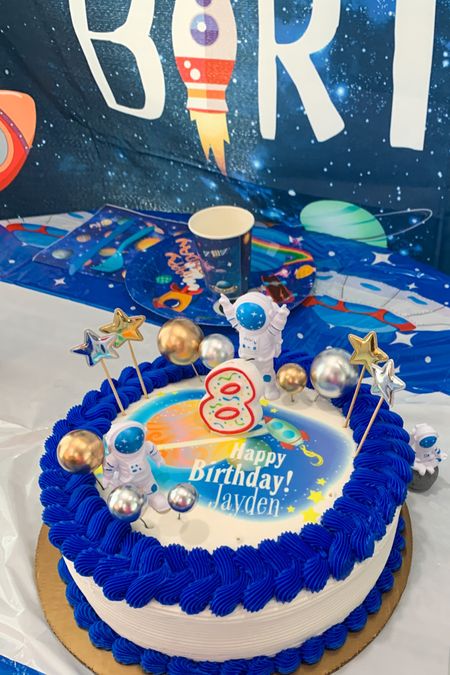 Little man space themed cake and decorations. #cakes #cakedecor #Spaceship #spaces #spacebackdrop #Caketoppers #kidsparties #Decorations 

#LTKkids