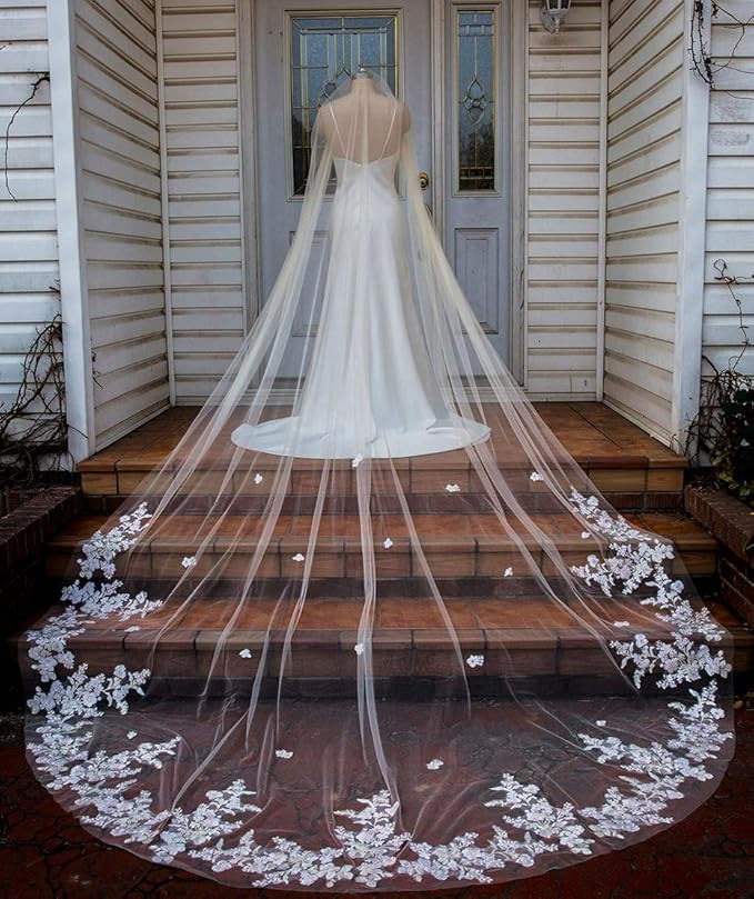 EllieHouse Women's 1 Tier Cathedral Flower Lace Wedding Bridal Veil With Metal Comb L95 | Amazon (US)