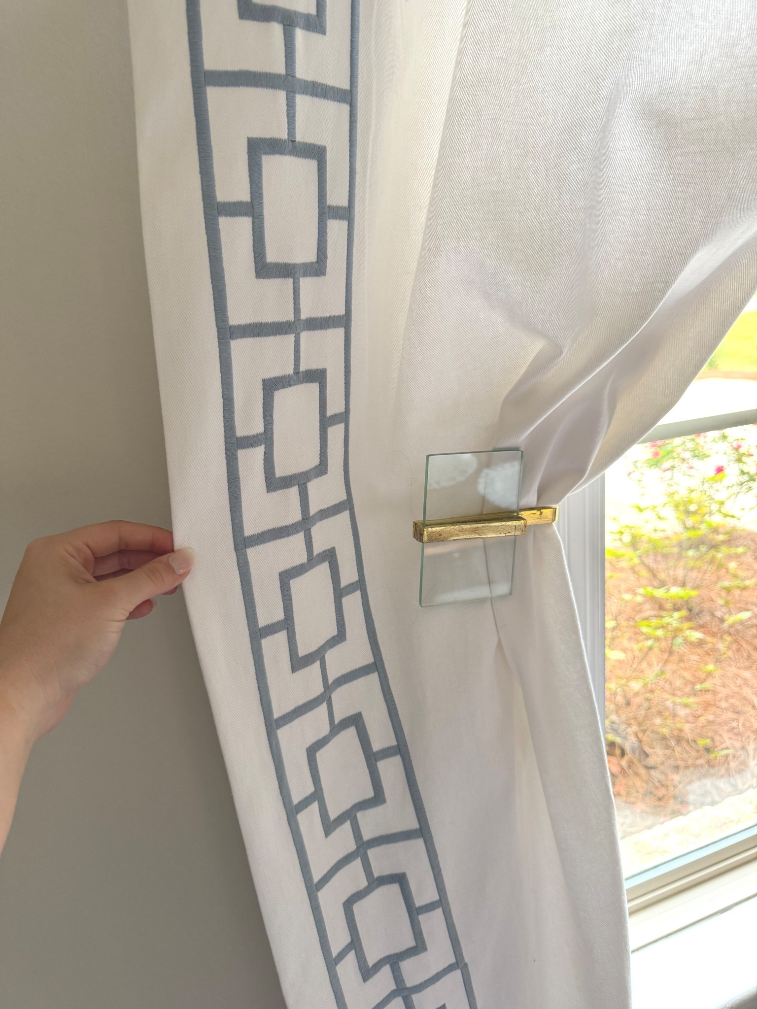 the best living room curtains! #home #livingroom #curtains

#LTKHome