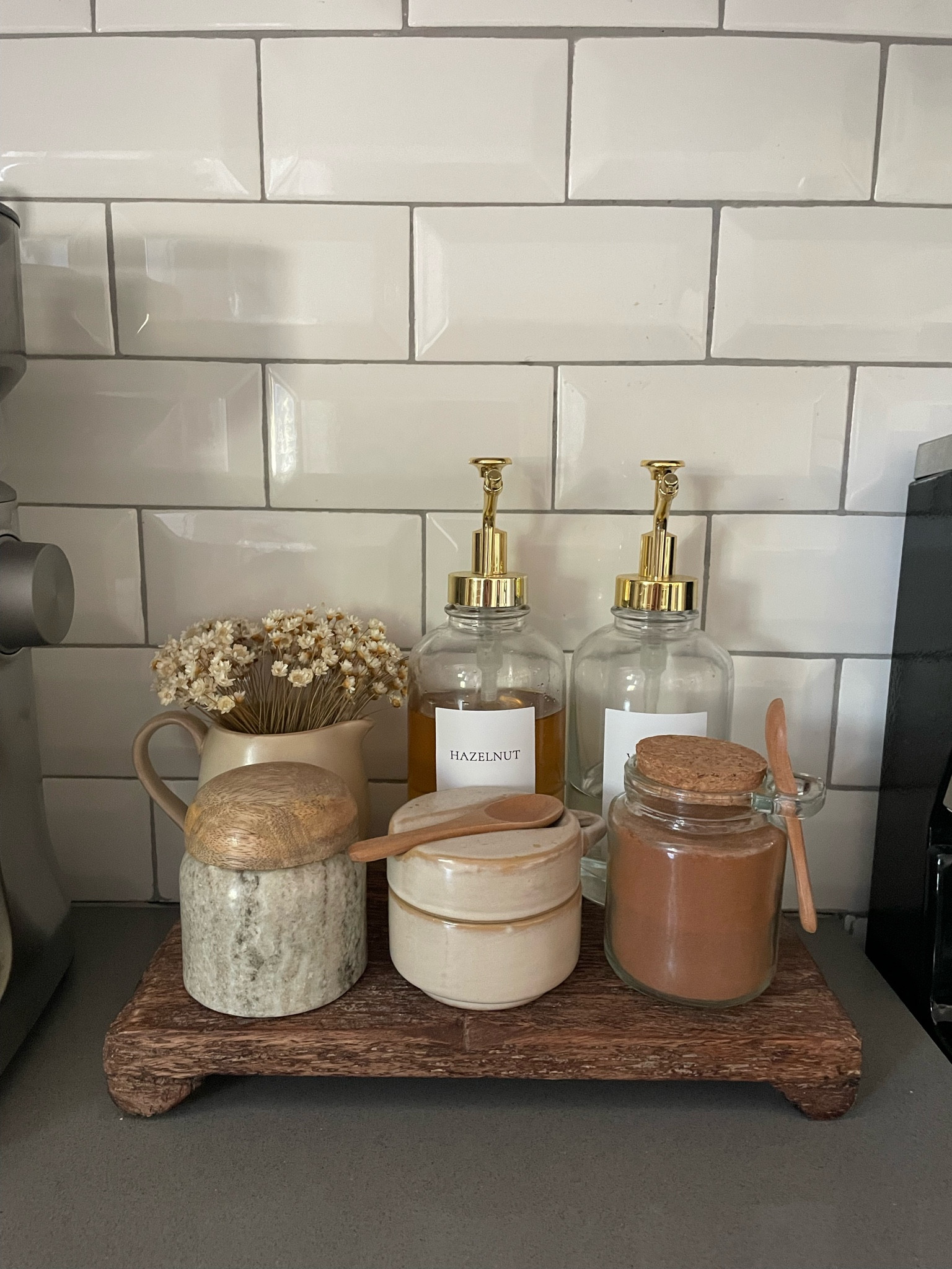 Nothing better than a mini coffee bar ☕️

#coffeebar #lattebar #espressobar #kitchendecor

#LTKHome #LTKFindsUnder100 #LTKFindsUnder50