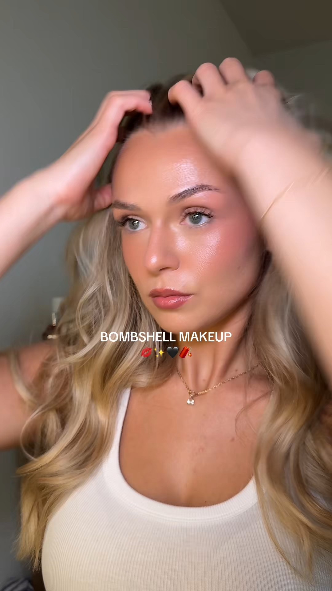 Bombshell makeup 🤍